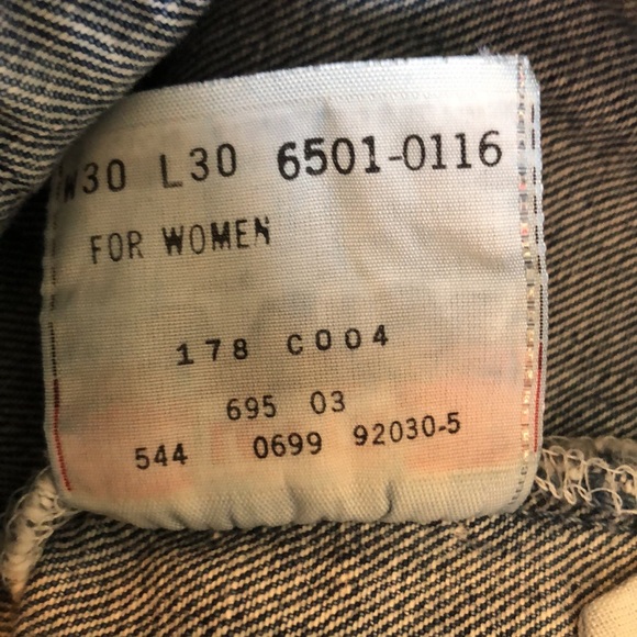 💖 Vintage Ladies Levi’s 501 Button Fly Jeans Size 30/30 - Picture 12 of 13